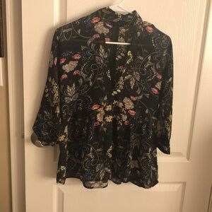 Beautiful black floral three-quarter sleeve blouse